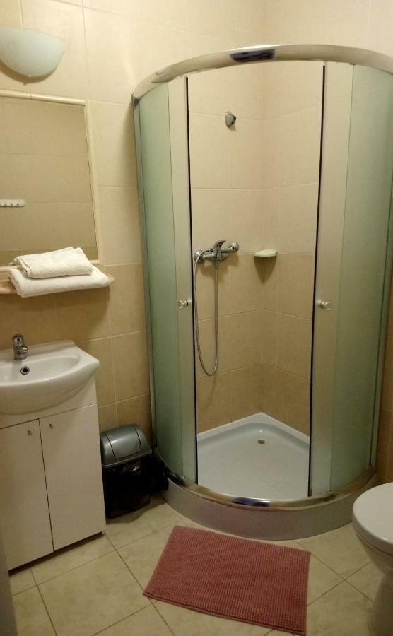 Pokoje Goscinne Straznica Jarosławiec Quarto foto