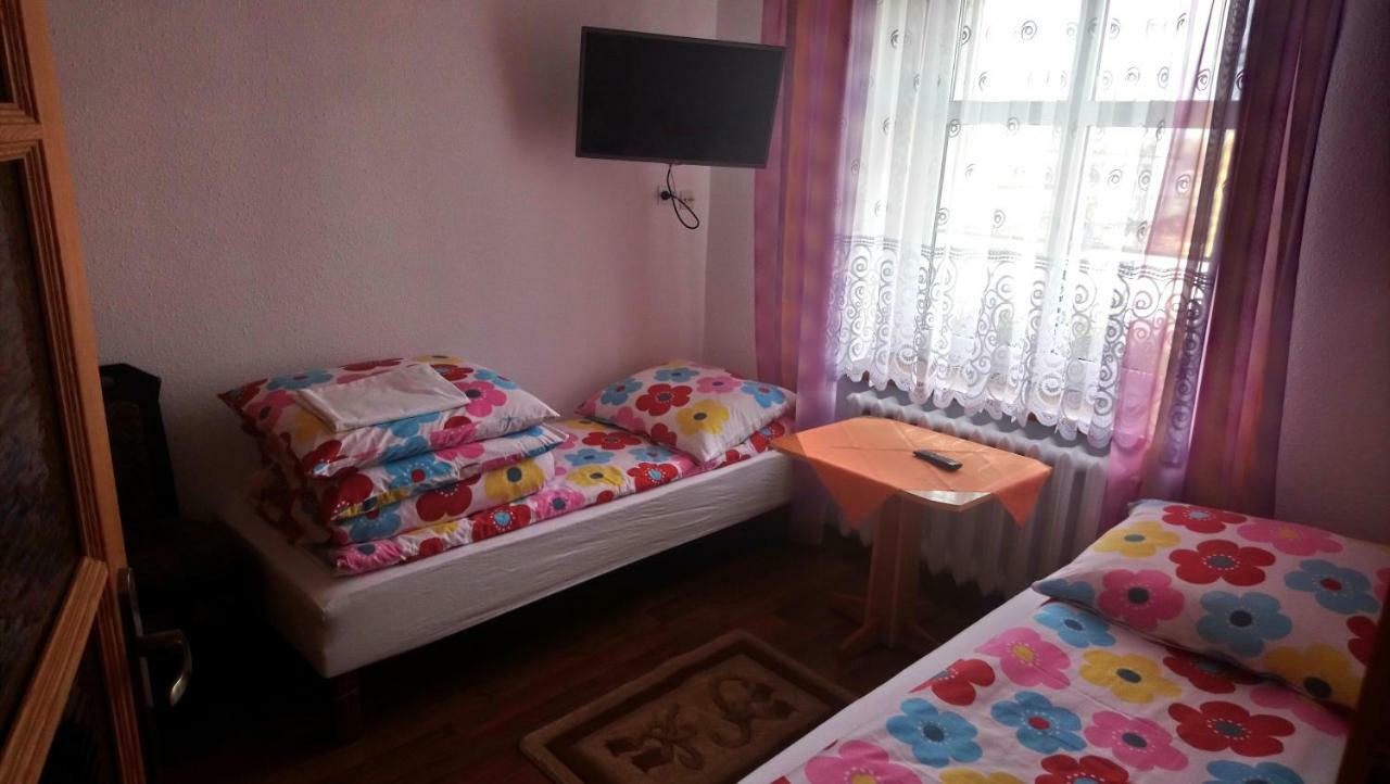Pokoje Goscinne Straznica Jarosławiec Quarto foto